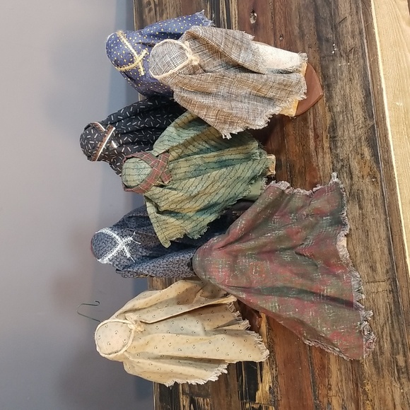 7 piece Nativity set cutest set! - Picture 12 of 17